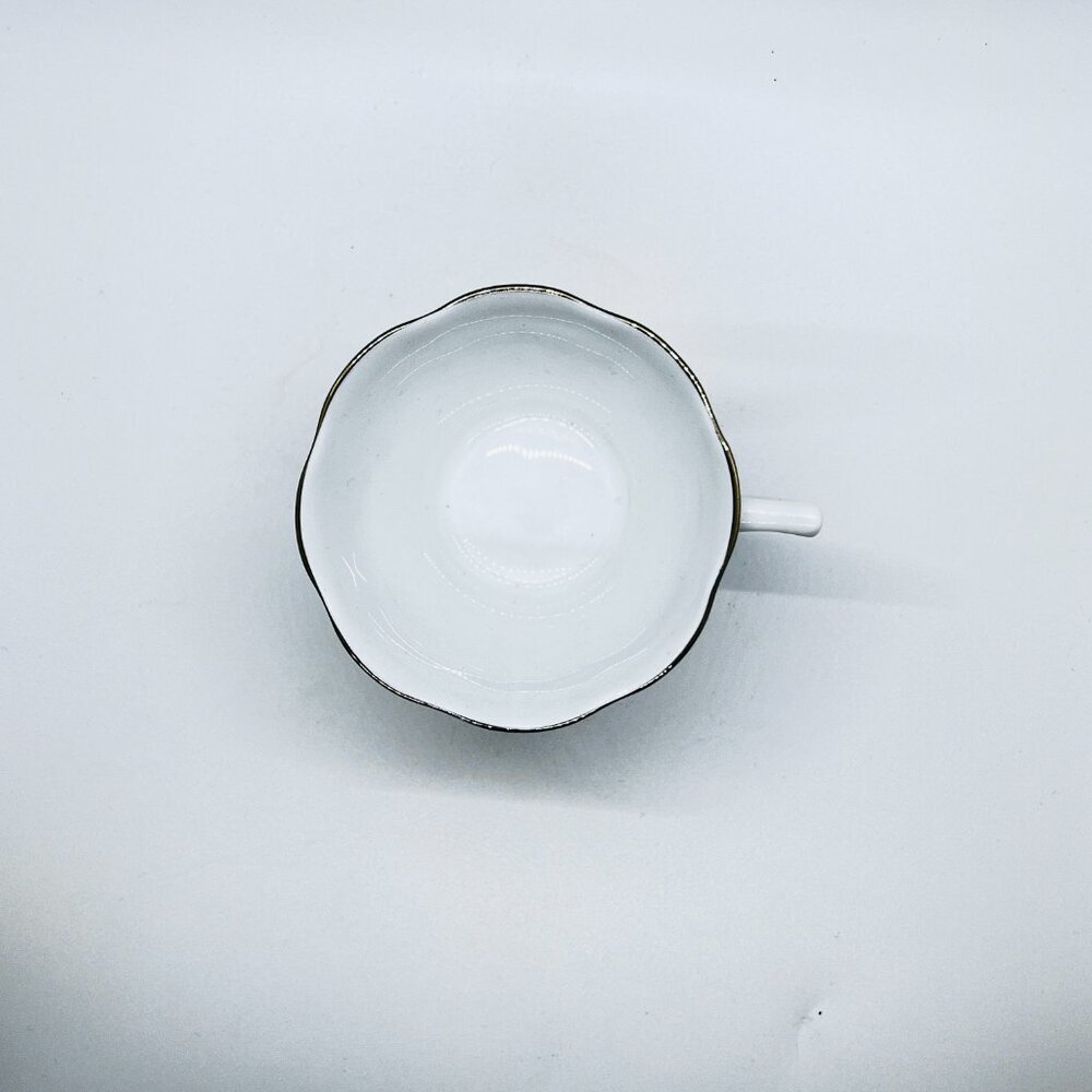 Vintage Bone China Tea Cup and Saucer - Picture 5 of 11